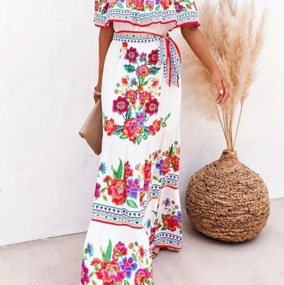 Floral Belted Tunic Style Maxi Dress - Picture 10 of 13